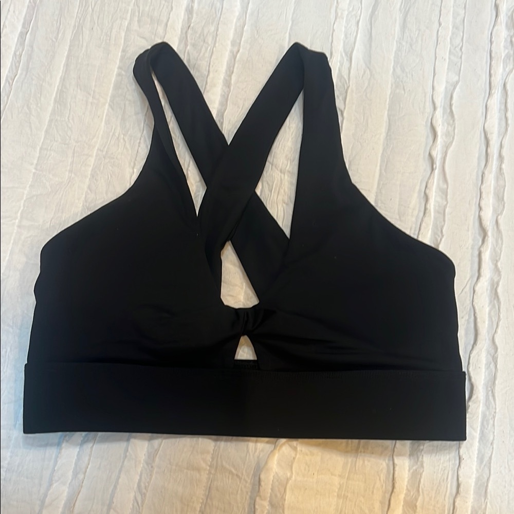 Fabletics Oasis Twist Sports Bra Size S